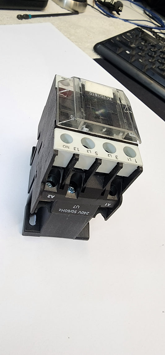 3-Phase Contactor 240v ac coil